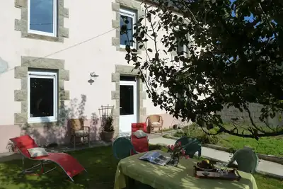 Image de Maison typique, entièrement rénovée, confortable et chaleureuse.