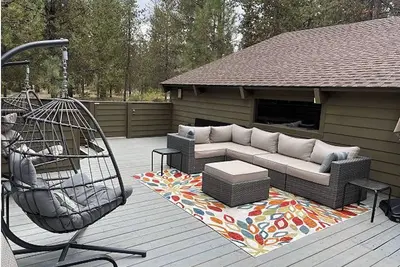 Image de 4 Br / 2 Ba, 10 personnes - près du village principal - ● ● Sharc Passes