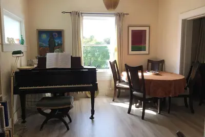 Image de Maison entière à deux étages Central Berkeley