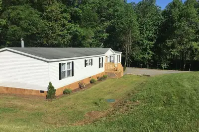 Image de Plain Jane Modular Avec Superbe Intérieur; Huge Cheval / Cattle Farm