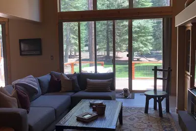 Image de Belle Tahoe Donner escapade à la montagne - la famille!