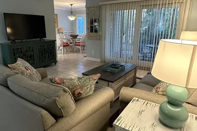 Image de Belle villa Harbourtown avec vue sur le lagon