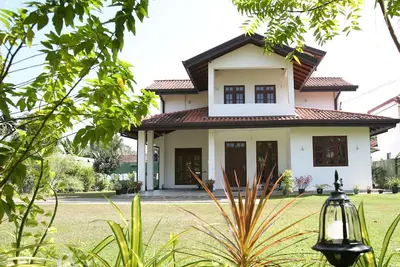 Image de Negombo Villa près de la plage / aéroport - 10 personnes