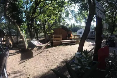 Image de Safari Lodge L - 2 chambres (4 adultes maximum et 1 enfant - de 14 ans) 4 Ă 5 personnes - 4 pers. inclus dans le tarif