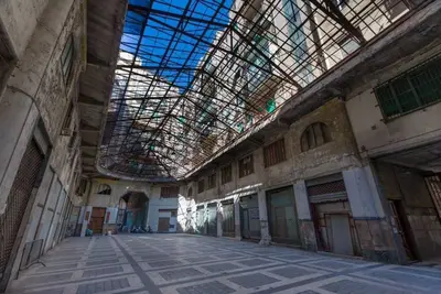 Image de Appartement dans le centre historique avec trois chambres et salles de bains privatives