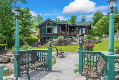 Image de Belle maison rénovée toute l'année sur la rive ouest du lac Rangeley