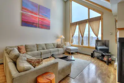 Image de Lodges 19 - Condo de quatre chambres avec vue sur le lac Rangeley