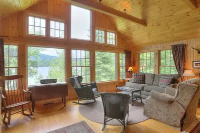 Image de Calme, le camp adorable isolée sur Loon Lake