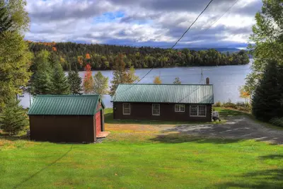 Image de Hunter Cove Cottage - Cottage charmant et confortable sur le lac Rangeley