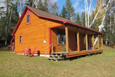 Image de Grande nouvelle cabine avec accès partagé au lac Rangeley