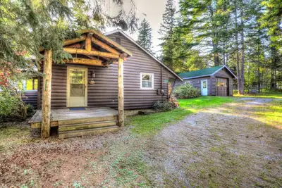 Image de Mignonne carlingue sympathique d'animal familier dans la communauté de chalet de Rangeley Manor