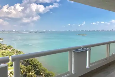 Image de Vue magnifique sur la baie de Biscayne! ! Miami-The Grand