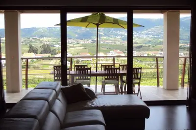 Image de SunHill Villa-Superbe villa individuelle avec vue panoramique à 20`m de Golf Resort