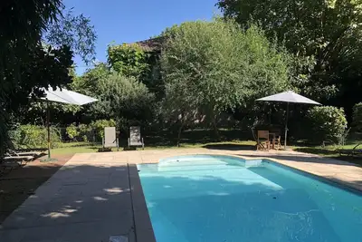 Image de Charmante maison construite 1760, piscine, idéal pour les familles, courte distance en voiture de la plage