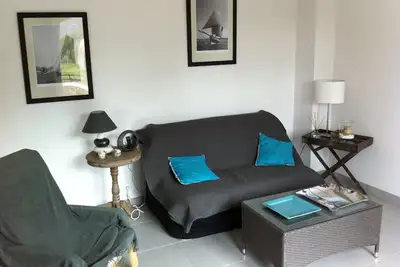 Image de Charmante maison avec jardin proche du bord de mer 4/6 personnes.
