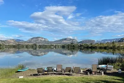 Image de Georgeous Lakefront propriété dans Wine Country! ! !