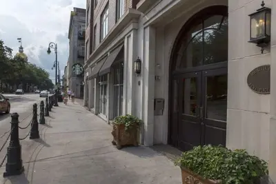 Savannah Escapades - Penthouse avec balcon et deux suites King