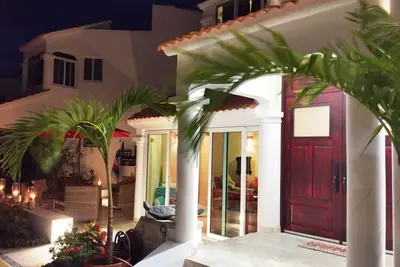 Image de Nouvelles photos! Tranquility Boutique Villa! Nettoyer! Plaisir en famille!