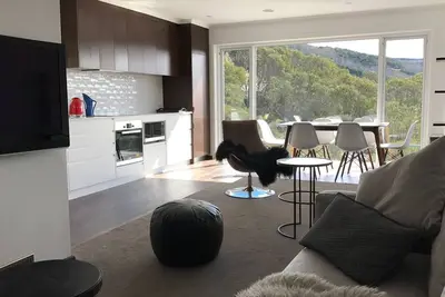 Image de Skis aux pieds modernes