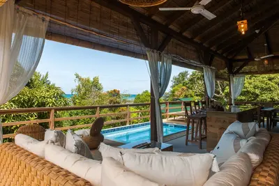 Image de Veuve Noire Beach Hut