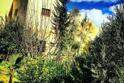 Image de Maison Azir. Situé au pied des montagnes de la tribu Seksawa.