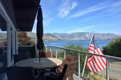 Image de Vues exceptionnelles avec accès pratique au lac Chelan