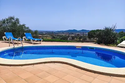 Club Villamar - Jolie villa indépendante, intime et idéale pour des familles avec enfants.