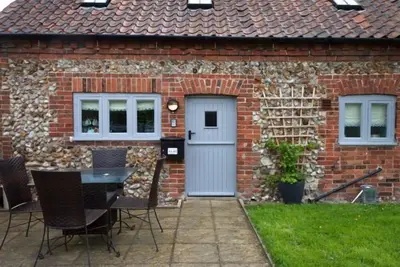 Image de 2 chambres 2 salles de bain 'Cottage de luxe, parking et jardin