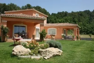 Image de Villa Climatisée avec piscine Pernes Les Fontaines