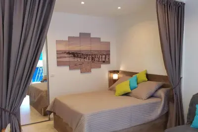 Image de Très Beau F. 1 sur la Riviera Française à Menton - Classé 2 ** tourisme France