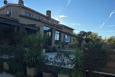 Image de Mas provençale a la campagne