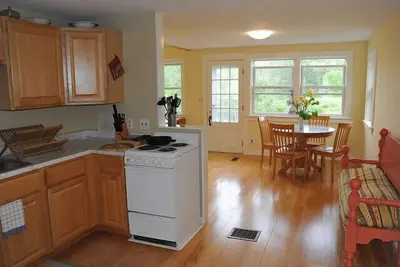 Image de Spacieux, chalet ensoleillé dans vierge Northeast Kingdom Vermont