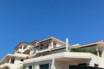 Image de Porticcio, T3 de 70 m2 avec 20 m2 de terrasse, vue mer et montagne