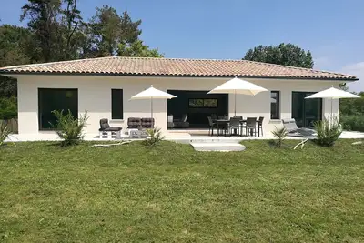 Image de A 800 m de la plage, jolie maison 3 *** avec grand jardin clôturé sans vis-à-vis