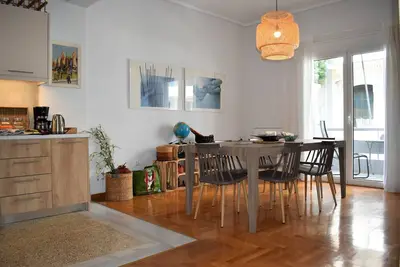 Image de Athens Downtown Boho Apartment 1 min du métro