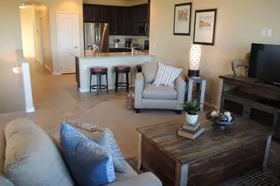 Image de Belle communauté fermée située à East Mesa Idéalement situé