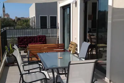 Image de Un Toit À Yafo Tel Aviv (2 chambres / 2 bains)