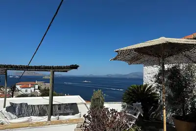 Image de Hydra : maison avec vue spectaculaire sur la mer, 2 personnes, tout confort