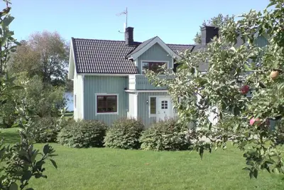 Image de Maison au bord du lac: repos, de détente et de pêche (avec Internet Dsl, satellite et sauna)