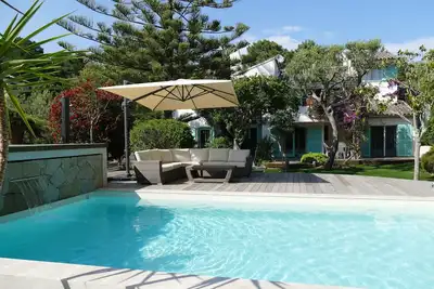 Image de Villa exclusive avec piscine chauffée en bord de mer à Cala Rossa, Porto Vecchio