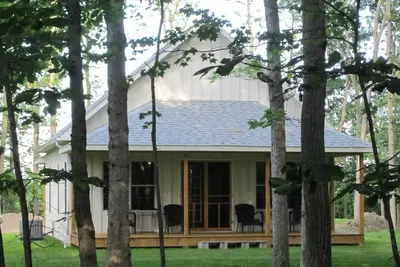 Image de Nouveau! Chalet de style chalet au coeur des doigts