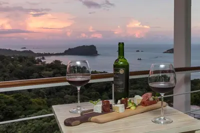 Image de Oasis tropicale avec chef privé et vues extraordinaires sur l'océan