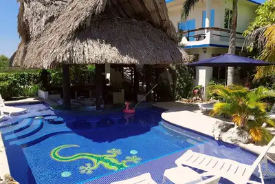 Image de Bienvenue sur le Gecko Bungalow! Cottage cutiest Lil 'dans les CaraĂŻbes!
