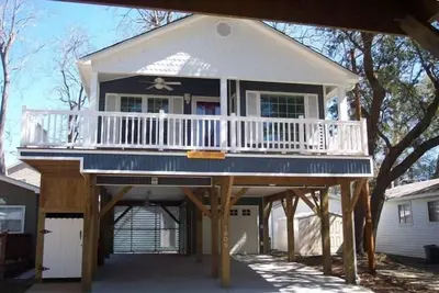 Image de Le héron bleu - 1609 Snapper Lane