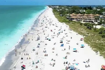 Image de Condo 3 chambres avec ascenseur et vue sur le golfe et la baie de citron / quai pour bateaux