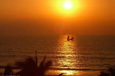 Image de 10% de rabais sur l'été, profitez du magnifique coucher de soleil sur la plage