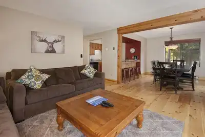 Image de 2 blocs à Main St Frisco -Spacieux 4br / 3ba-Accès facile à Copper / Breckenridge