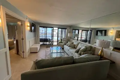 Image de Pointe Santo 3br Luxury Golf-Front Condo Beach Level