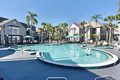 Image de Suite à une chambre près de Disney, la famille et les animaux de compagnie