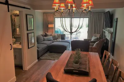 Image de * Forest Beach / Villa de luxe 4br Coligny *: à pied de la plage + piscine privée + 3 téléviseurs!